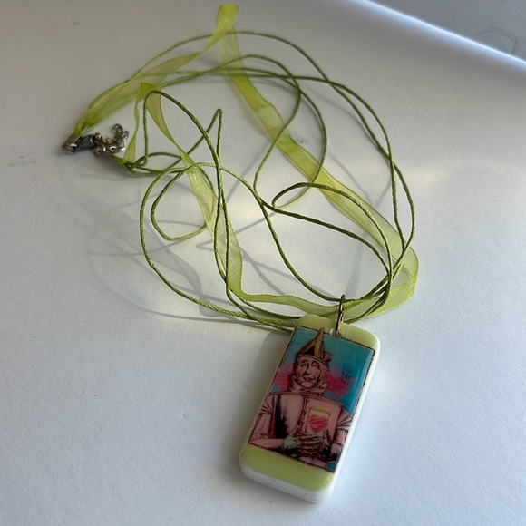 Wizard of Oz Tin Man Necklace - Picture 4 of 8